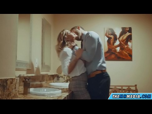 ❤️ Khi một cô gái tóc vàng busty quyến rũ bạn trong một nhà vệ sinh công cộng ️❌ Khiêu dâm chất lượng tại chúng tôi% vi.mysexpics.ru% ❌️